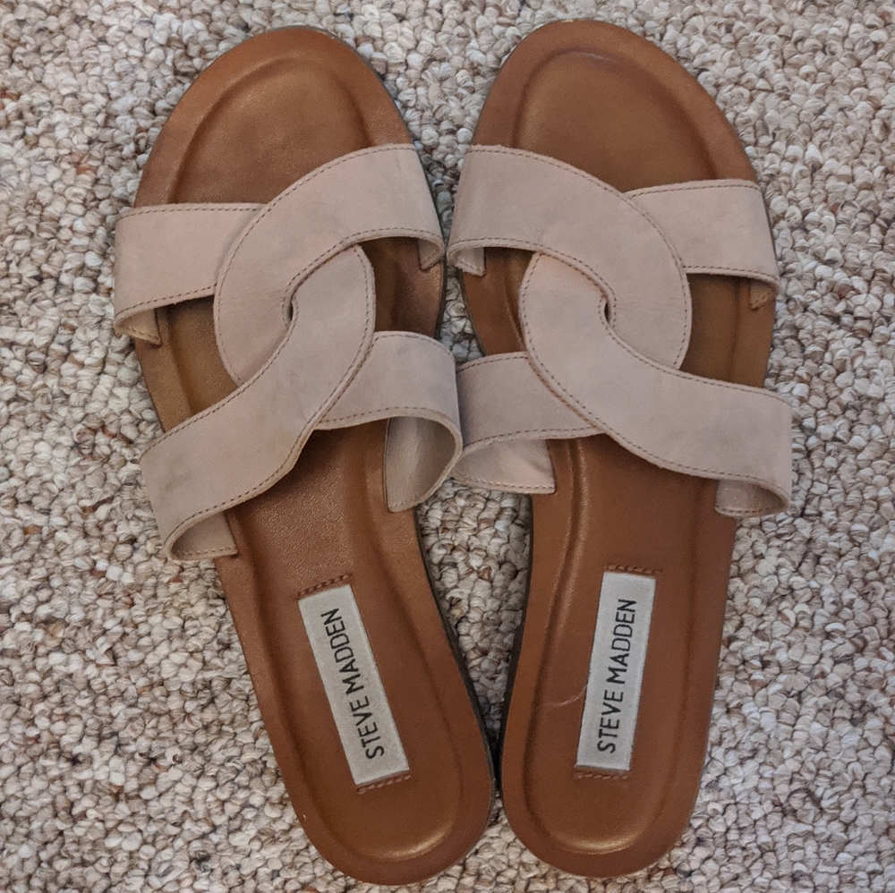 Steve Madden sandal